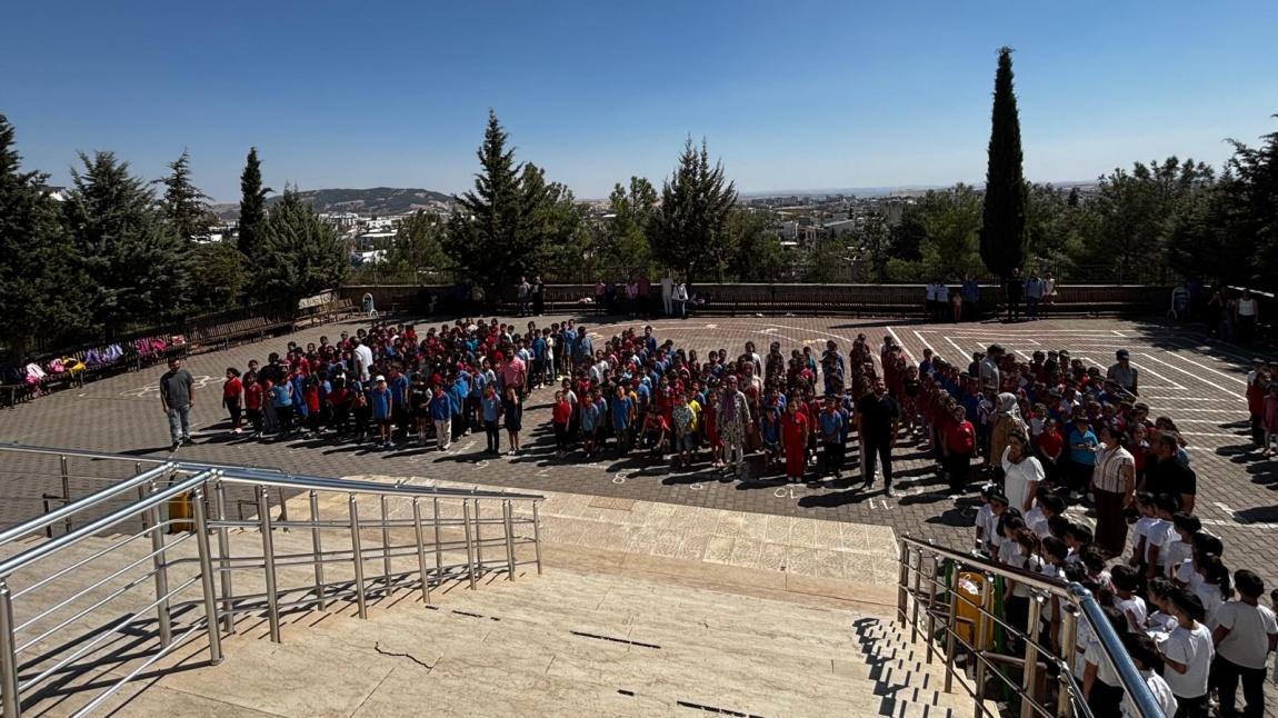 İLKÖĞRETİM HAFTASI OKULUMUZDA COŞKUYLA KUTLANDI 